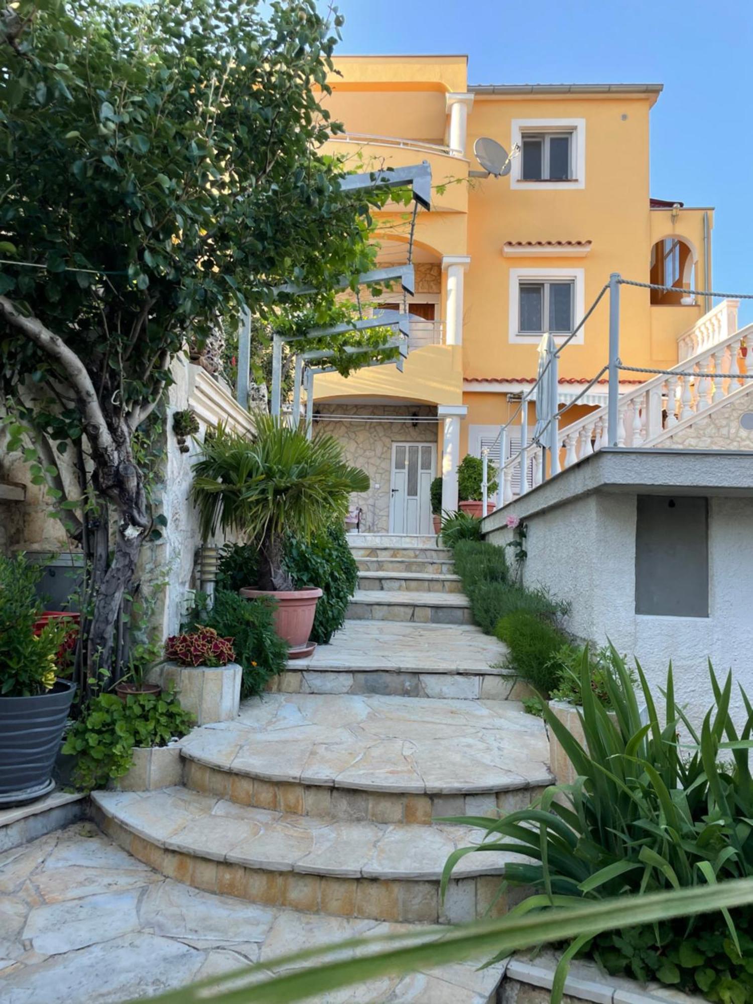 Apartments Villa RA Zaboric Esterno foto