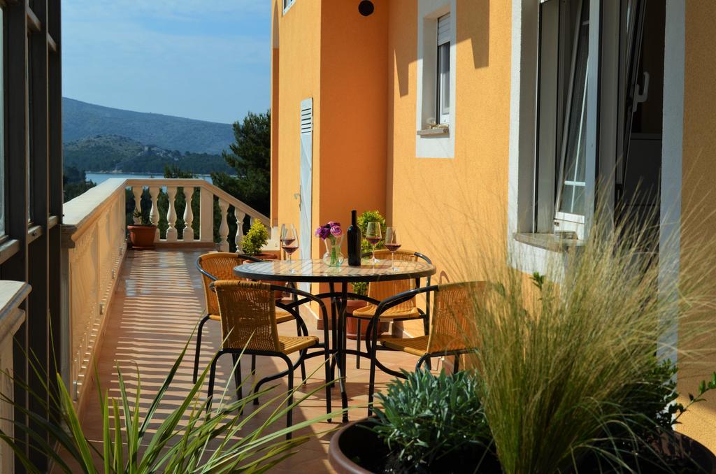 Apartments Villa RA Zaboric Esterno foto