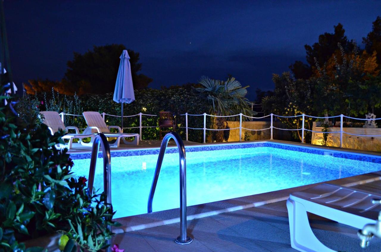 Apartments Villa RA Zaboric Esterno foto