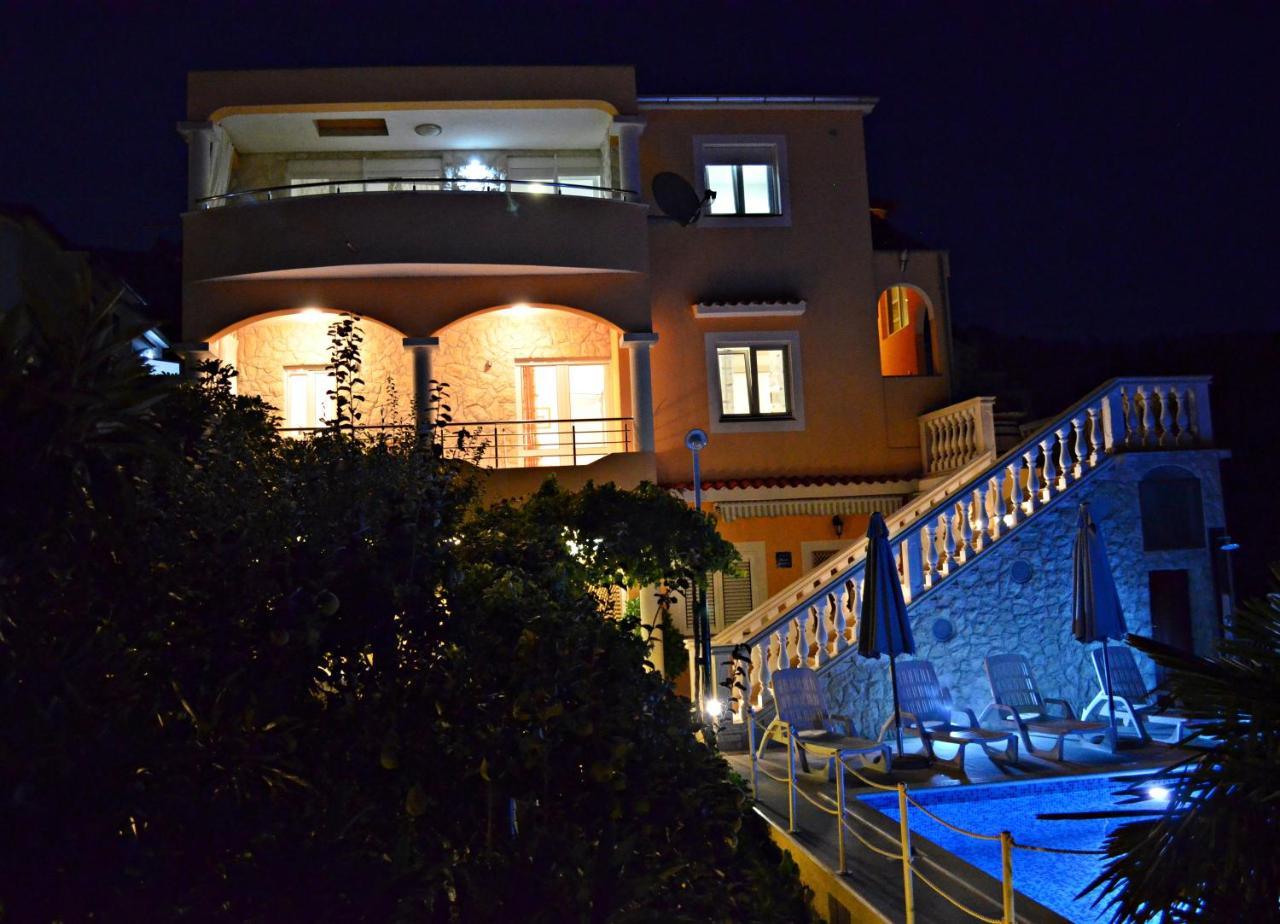 Apartments Villa RA Zaboric Esterno foto